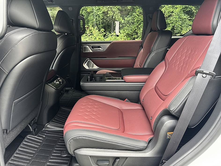 New 2027 INFINITI QX80 Autograph AWD/4WD image 12