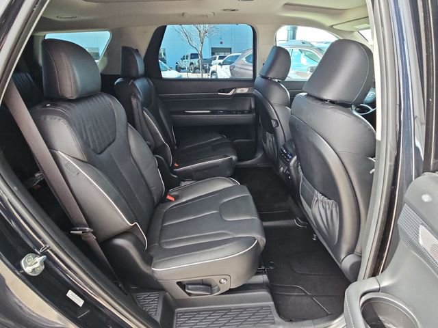 Used 2023 Hyundai Palisade Limited w/ Cargo Package image 25