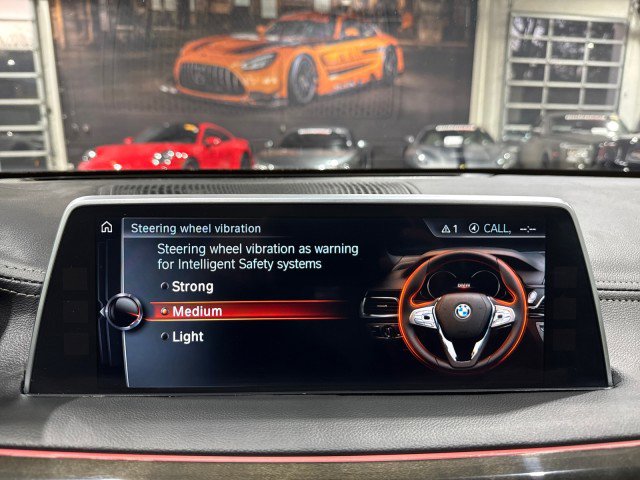 Used 2016 BMW 750i xDrive image 77