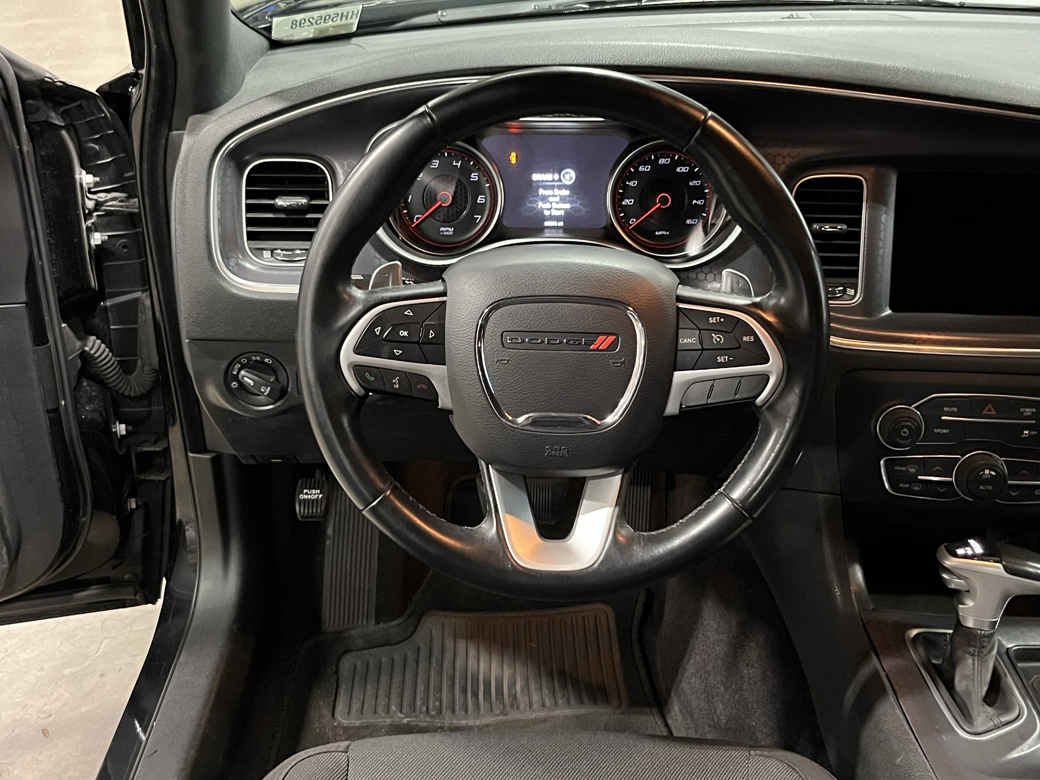 Used 2017 Dodge Charger R/T image 12