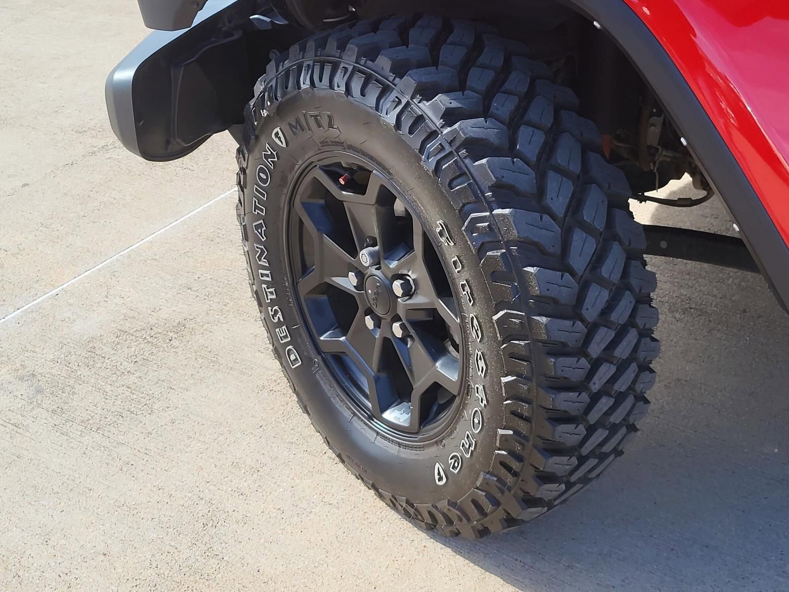 Used 2022 Jeep Gladiator Willys image 12