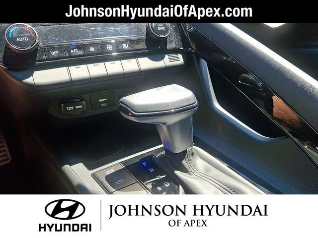 Certified 2025 Hyundai Elantra SEL FWD image 13