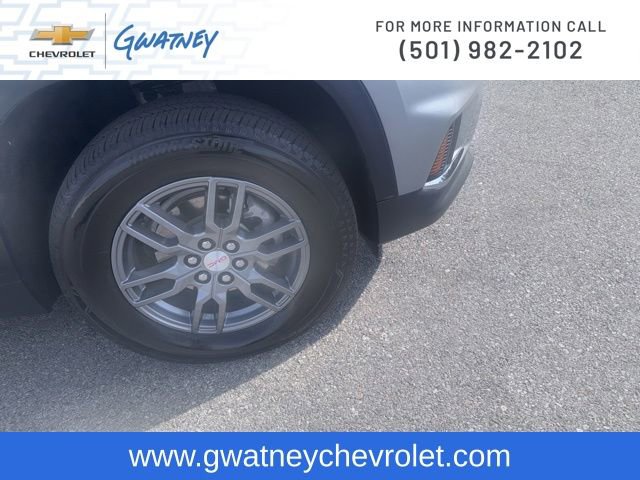 Used 2025 GMC Acadia Elevation FWD image 12