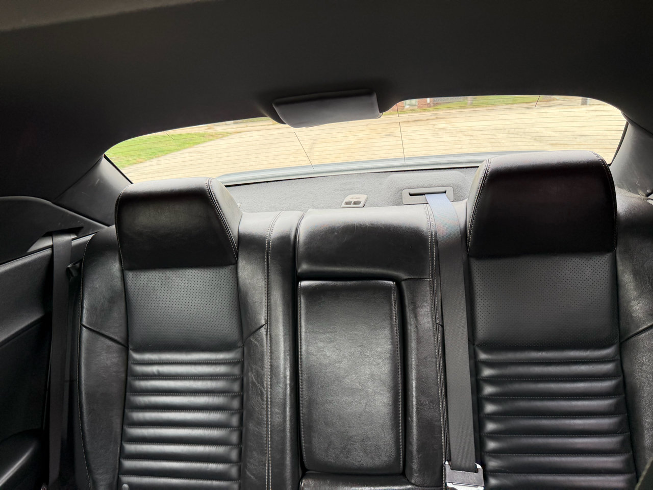 Used 2010 Dodge Challenger R/T image 9