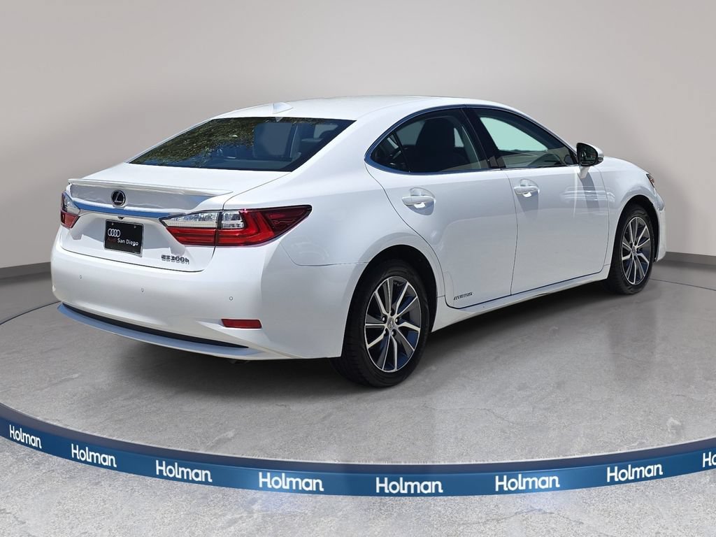 Used 2016 Lexus ES 300h w/ Navigation System Package FWD image 6