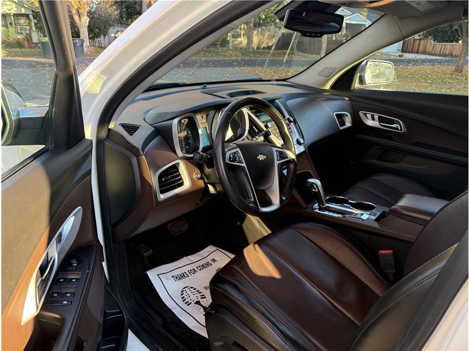 Used 2015 Chevrolet Equinox LTZ image 10