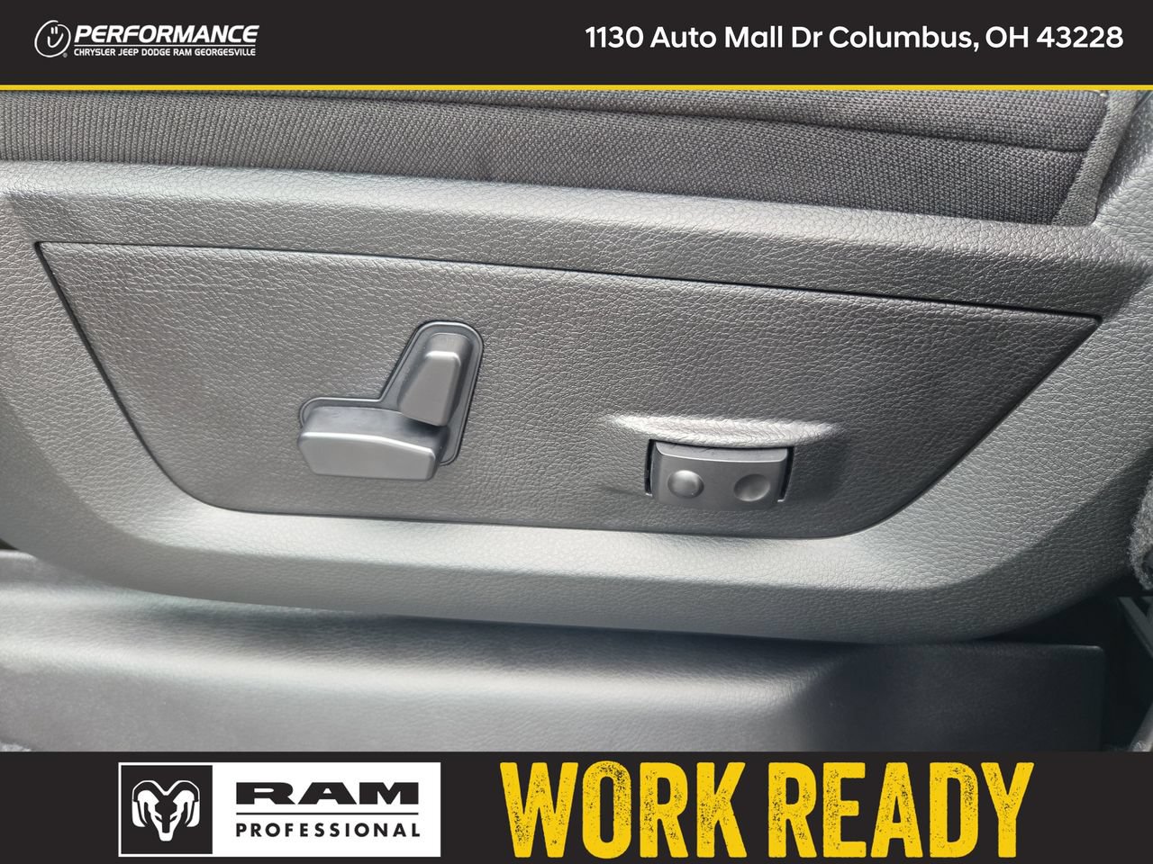 New 2026 RAM 2500 Big Horn AWD/4WD image 20