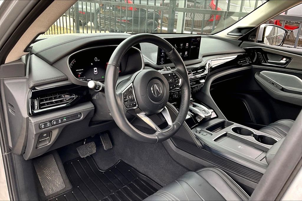 Certified 2025 Acura MDX w/ Advance Package image 16