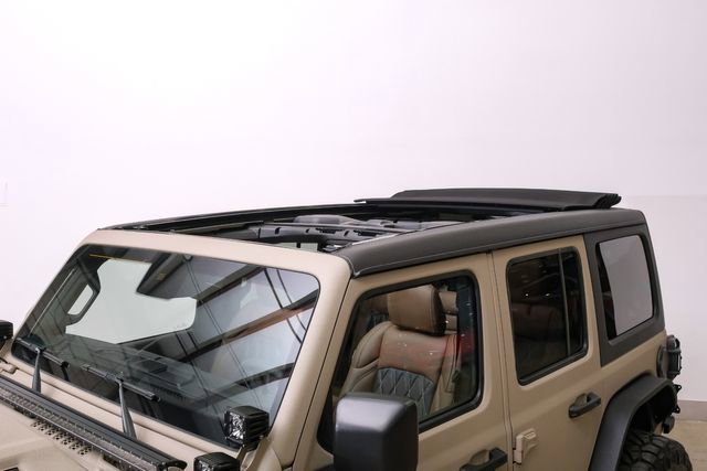 Used 2024 Jeep Wrangler Unlimited Sport image 2