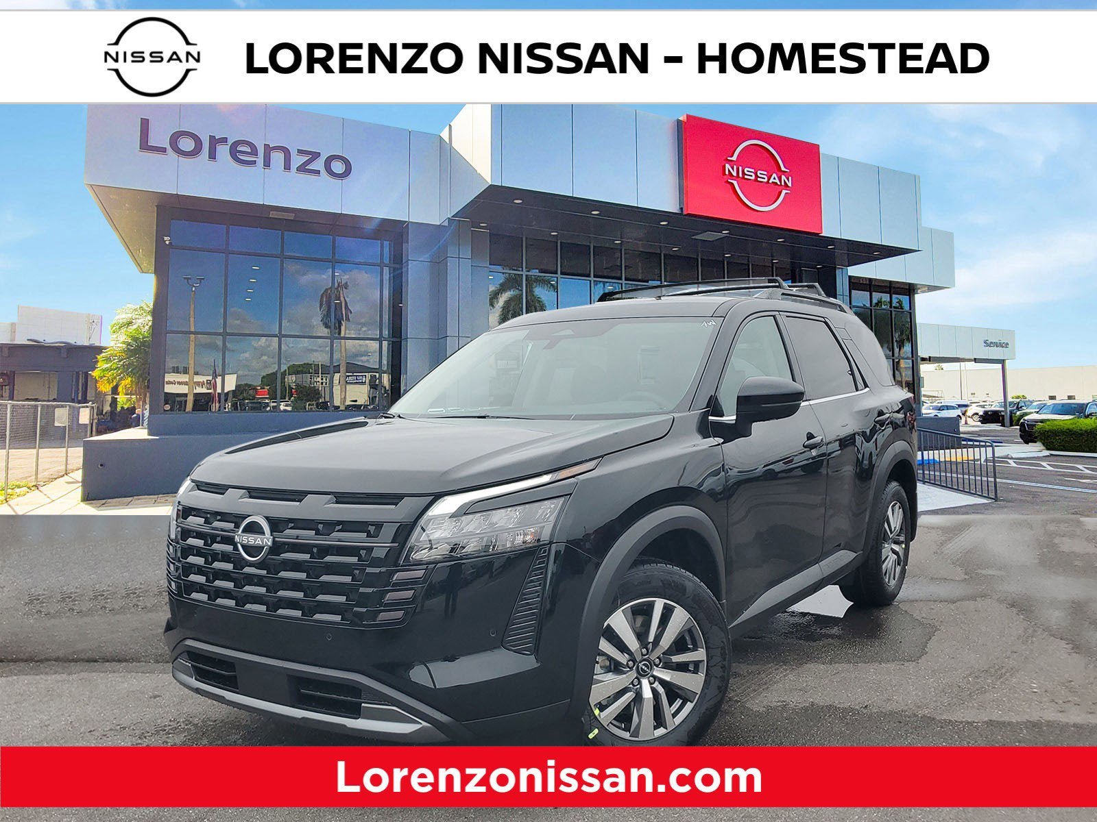 New 2026 Nissan Pathfinder SL image 1
