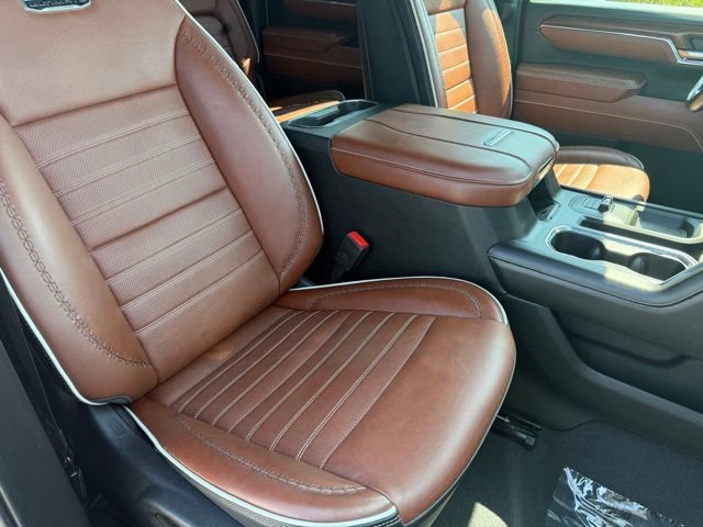 Used 2024 GMC Sierra 2500 Denali Ultimate image 14