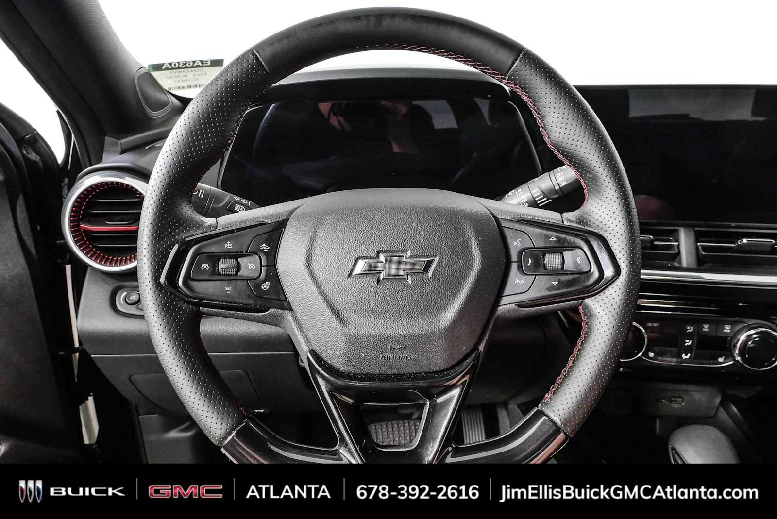 Used 2024 Chevrolet Trax RS w/ Driver Confidence Package FWD image 9