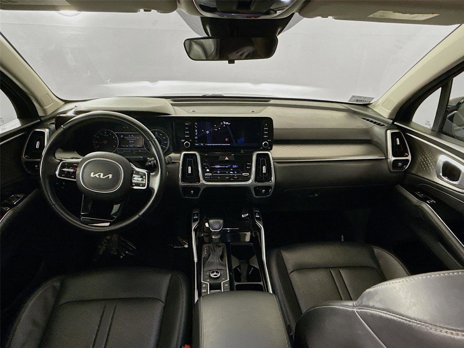 Used 2022 Kia Sorento SX AWD/4WD image 3