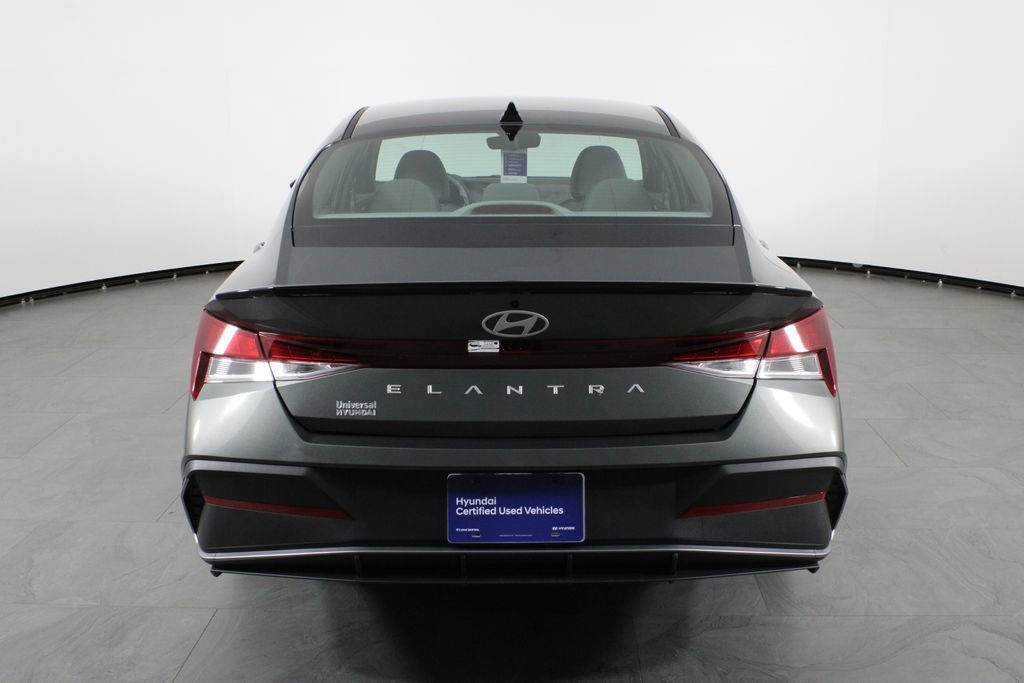 Certified 2026 Hyundai Elantra Sport image 11