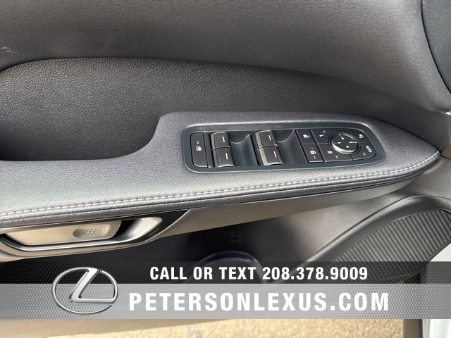 Certified 2025 Lexus RX 350 image 22