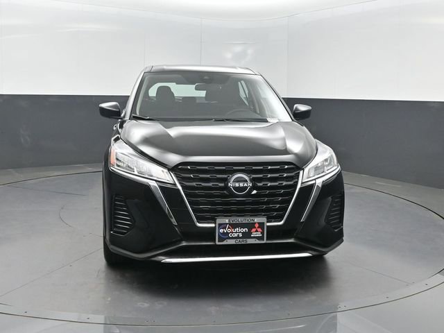 Used 2025 Nissan Kicks Play S FWD image 32