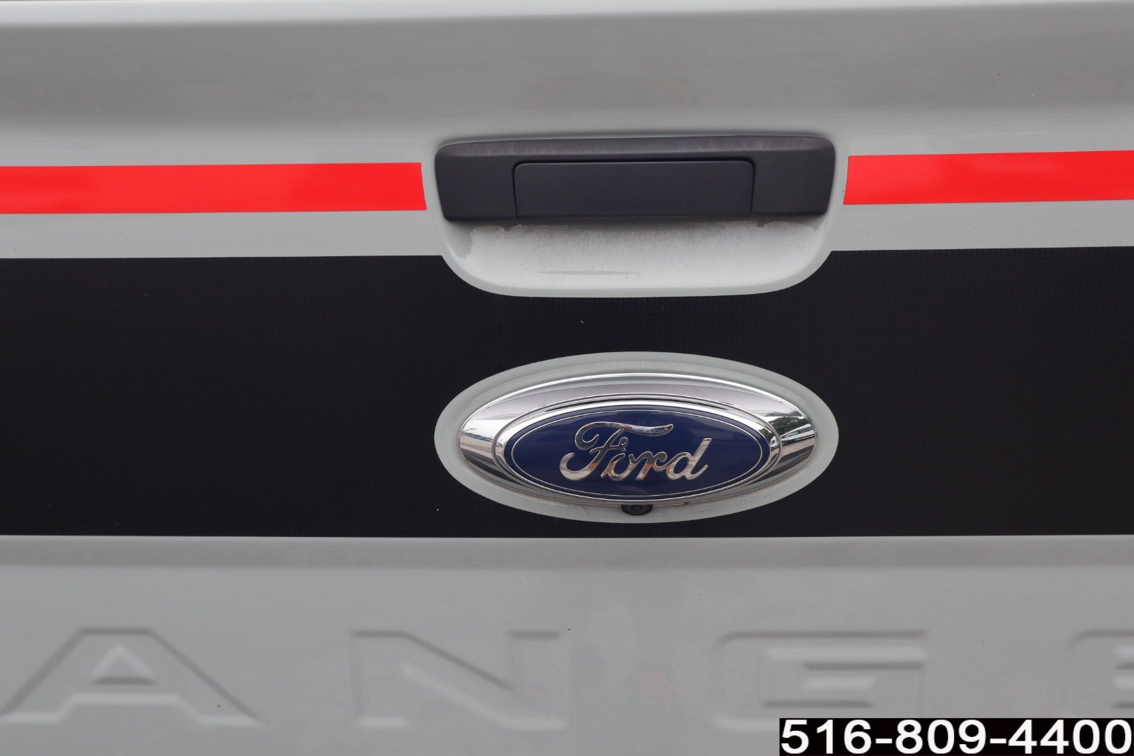 Used 2023 Ford Ranger Lariat w/ Tremor Off-Road Package AWD/4WD image 32