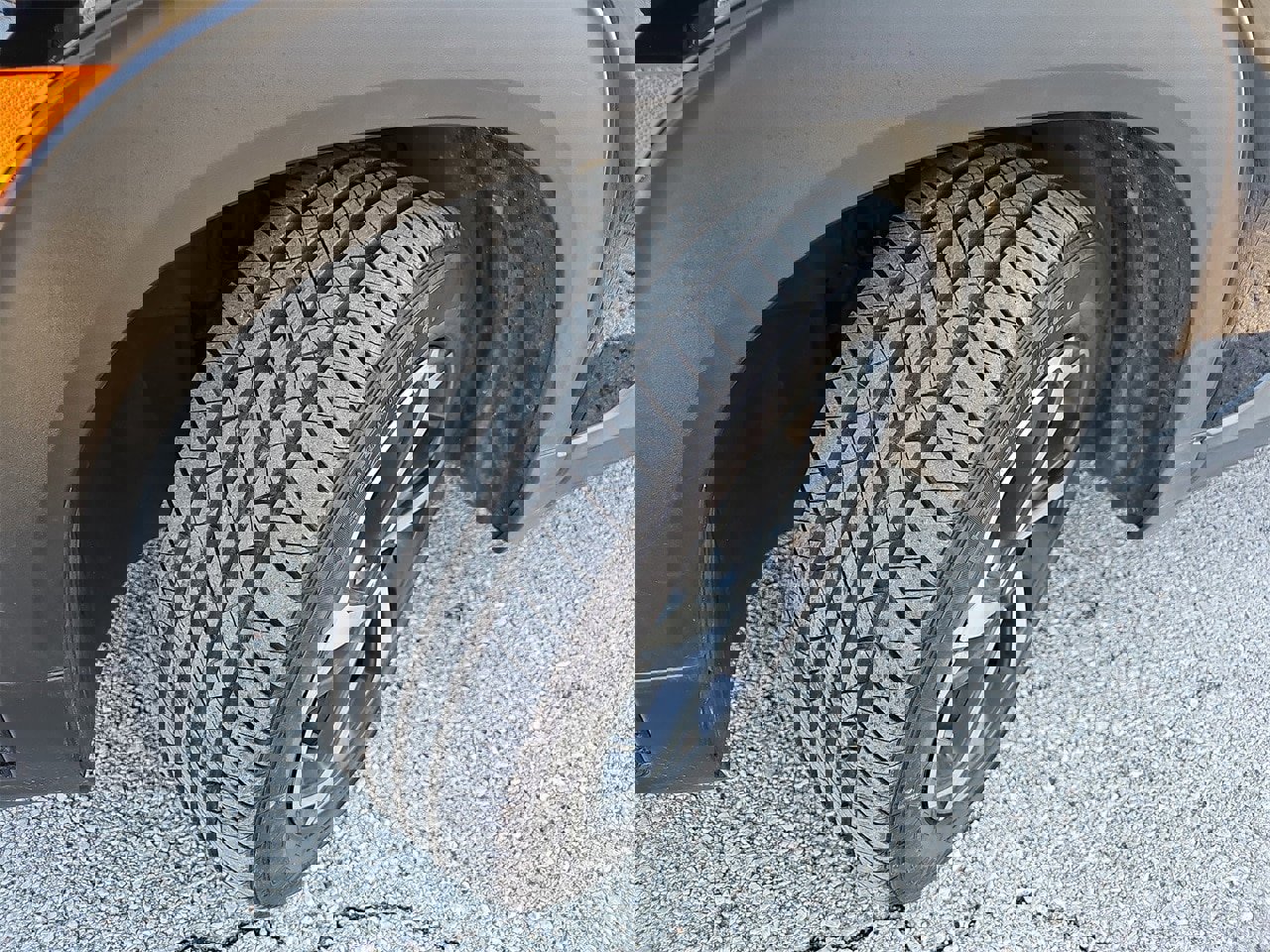 Used 2022 Chevrolet TrailBlazer RS image 31