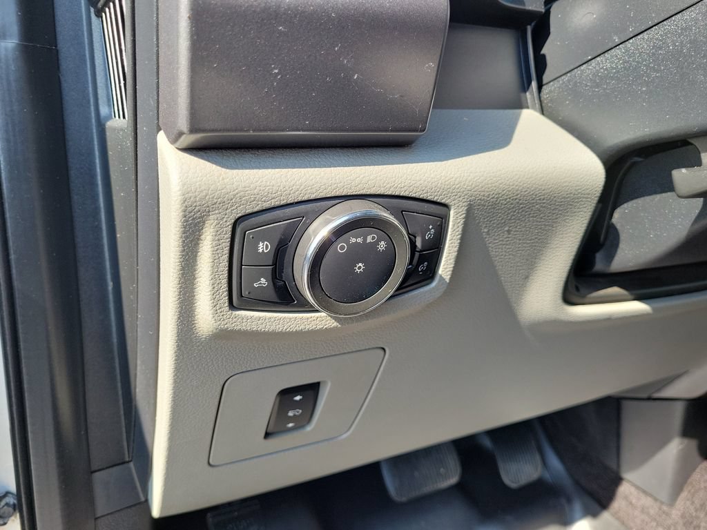 Used 2016 Ford F150 XLT w/ Equipment Group 301A Mid AWD/4WD image 23