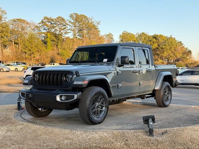 New 2026 Jeep Gladiator Sport AWD/4WD image 3