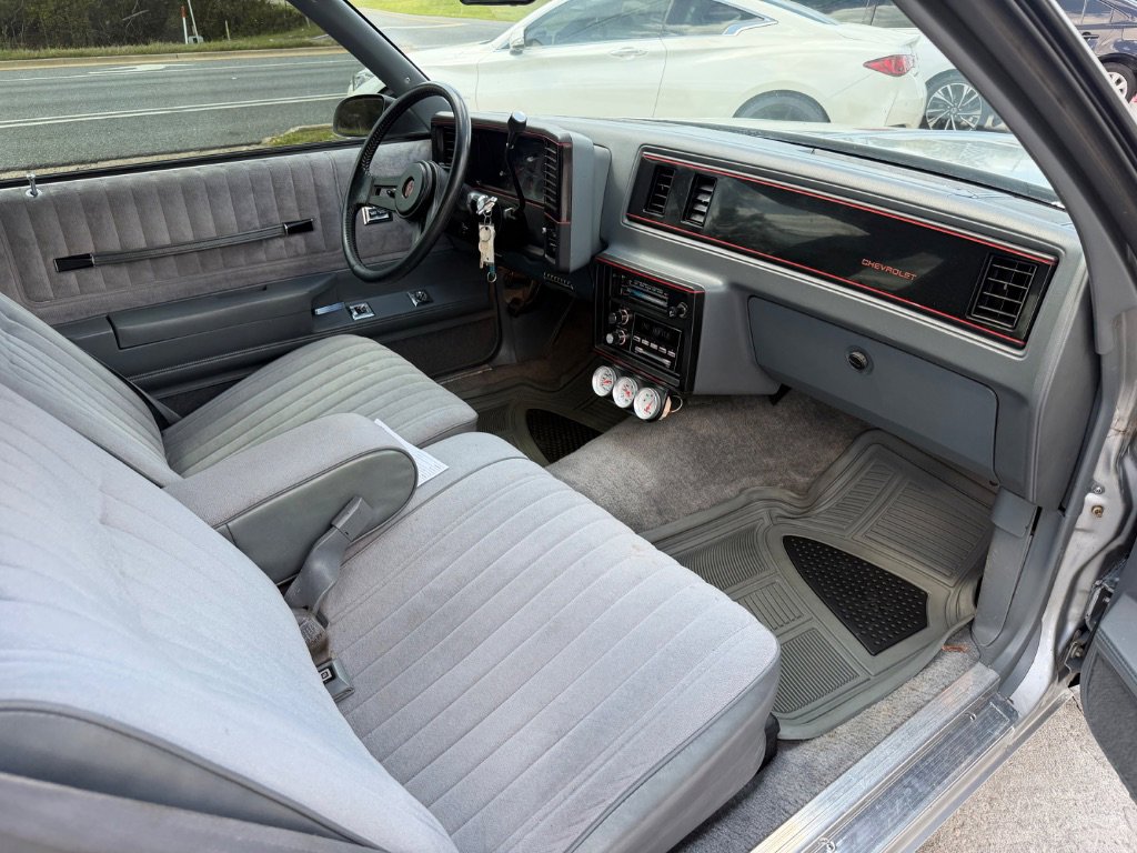 Used 1987 Chevrolet Monte Carlo SS RWD image 17