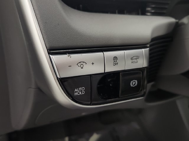 Certified 2024 Hyundai Ioniq 5 Limited AWD/4WD image 21
