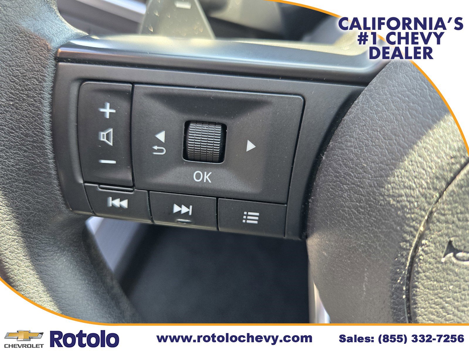 Used 2024 Nissan Rogue S AWD/4WD image 21