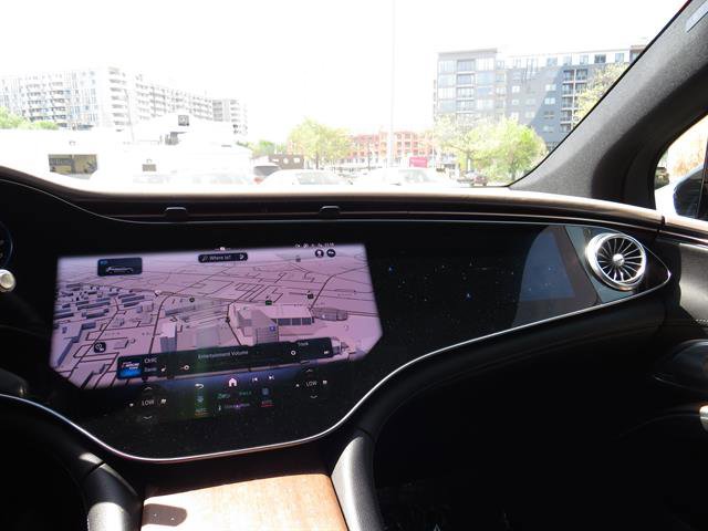 Certified 2023 Mercedes-Benz EQS 580 4MATIC SUV w/ Pinnacle Trim Package image 19