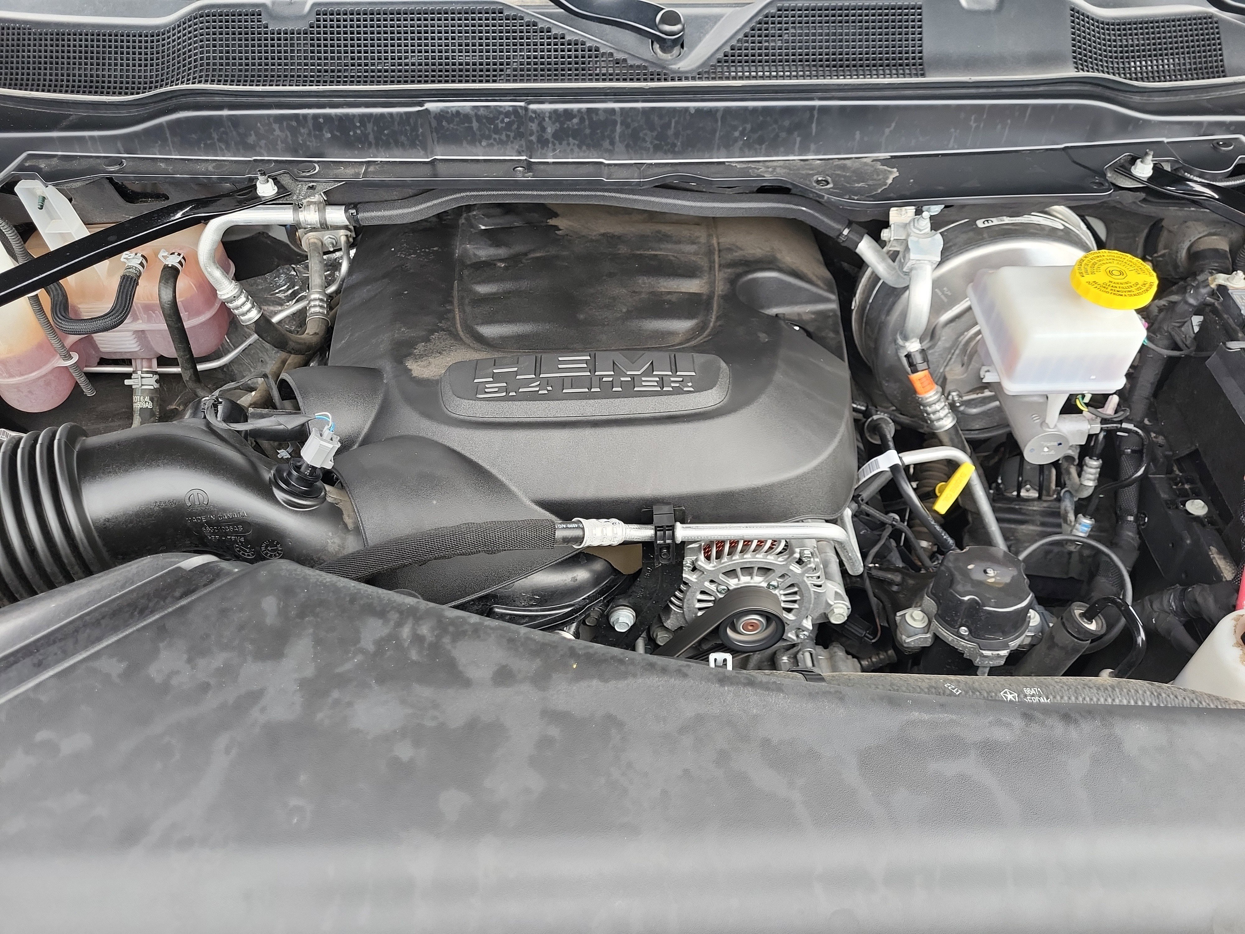 Used 2024 RAM 2500 Big Horn w/ Bed Utility Group image 23