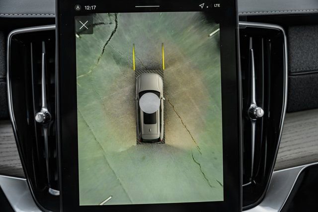 New 2026 Volvo XC90 B6 Plus w/ Protection Package Premier image 42