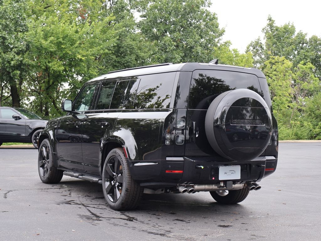 New 2026 Land Rover Defender 130 V8 AWD/4WD image 5