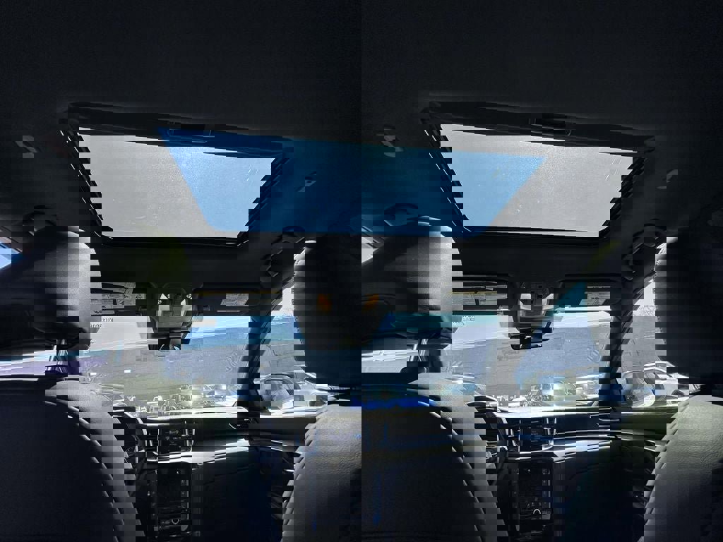 Used 2025 INFINITI QX55 Luxe w/ Cargo Package image 17