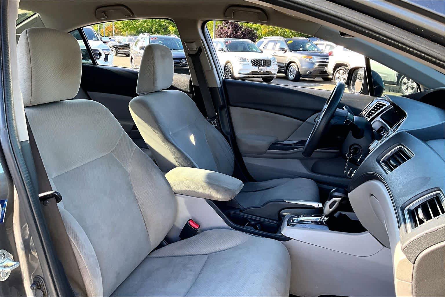 Used 2013 Honda Civic LX image 8