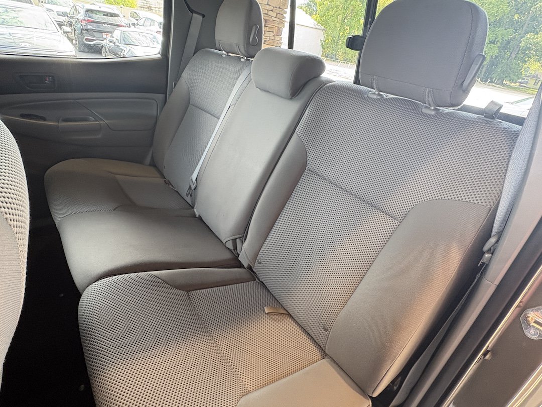 Used 2014 Toyota Tacoma 4x4 Double Cab w/ TRD Sport Package image 25
