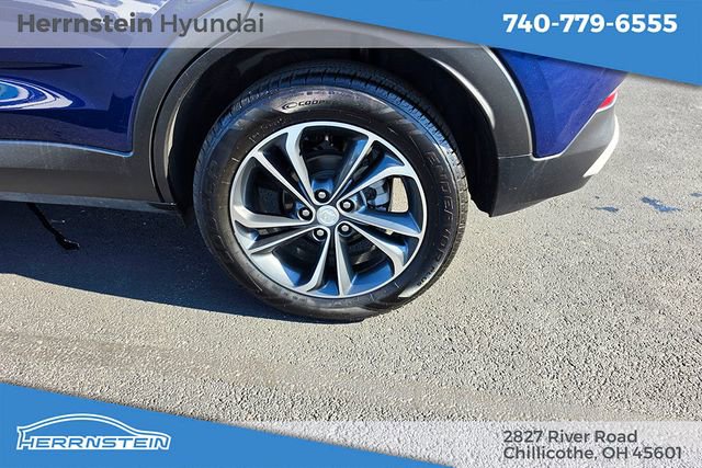 Used 2023 Buick Encore GX Select AWD/4WD image 25