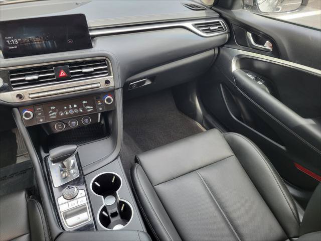 Used 2025 Genesis G70 2.5T AWD/4WD image 16