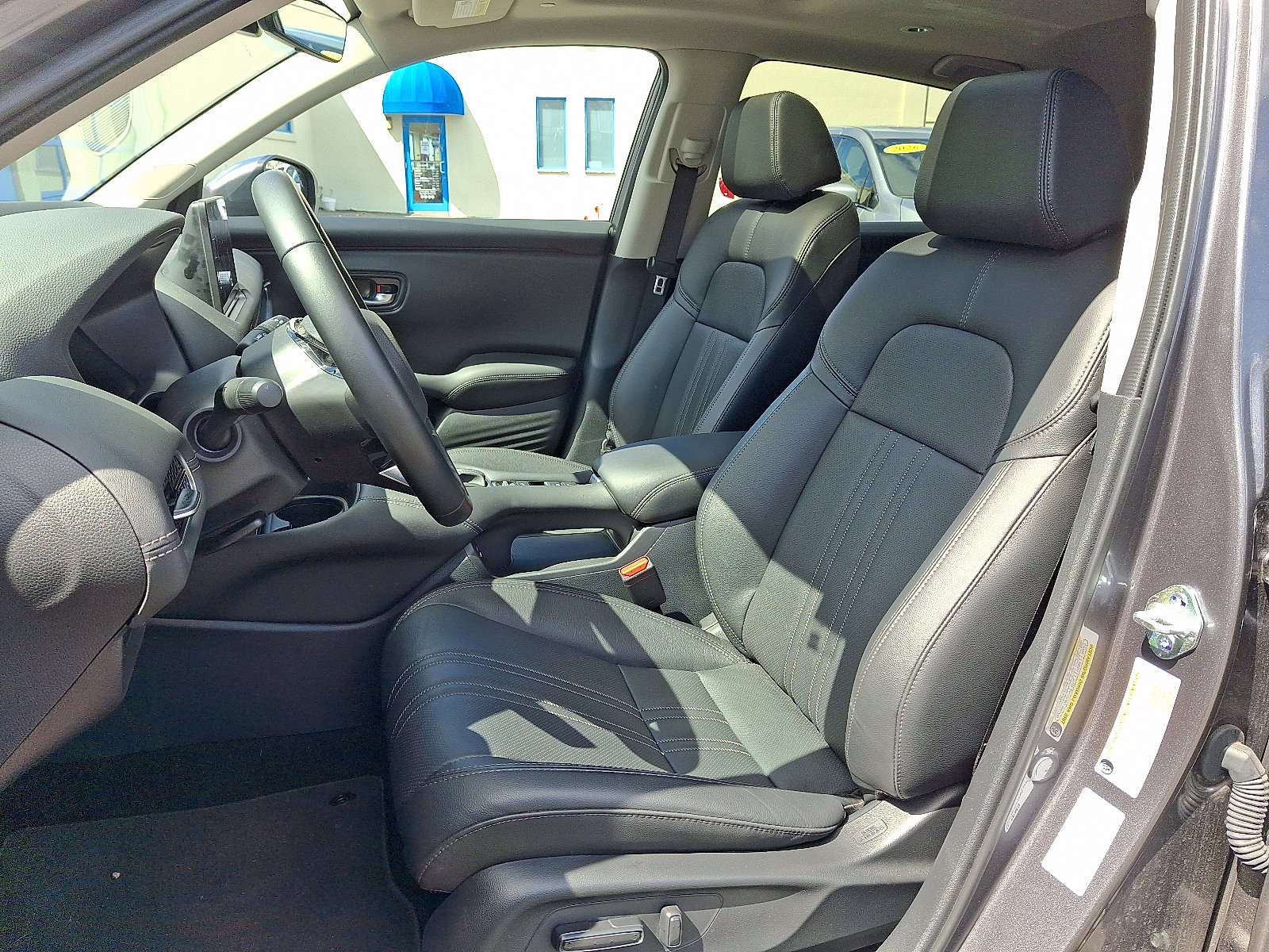 Certified 2026 Honda HR-V EX-L image 16