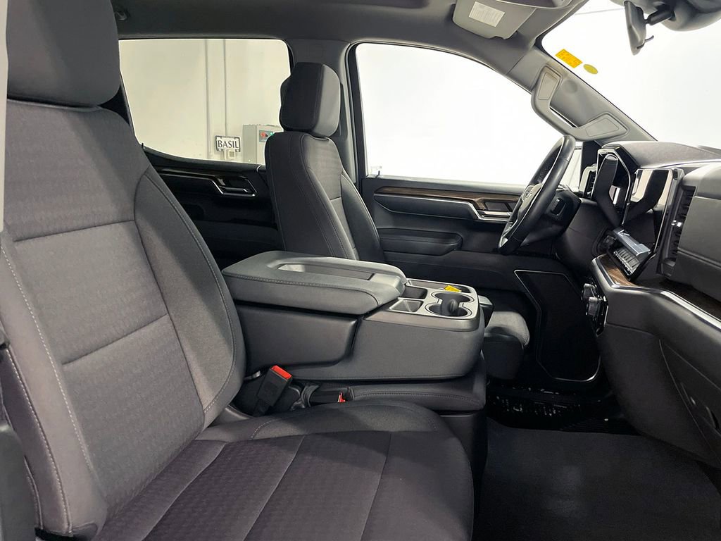 Used 2023 Chevrolet Silverado 1500 RST w/ Z71 Off-Road Package image 23