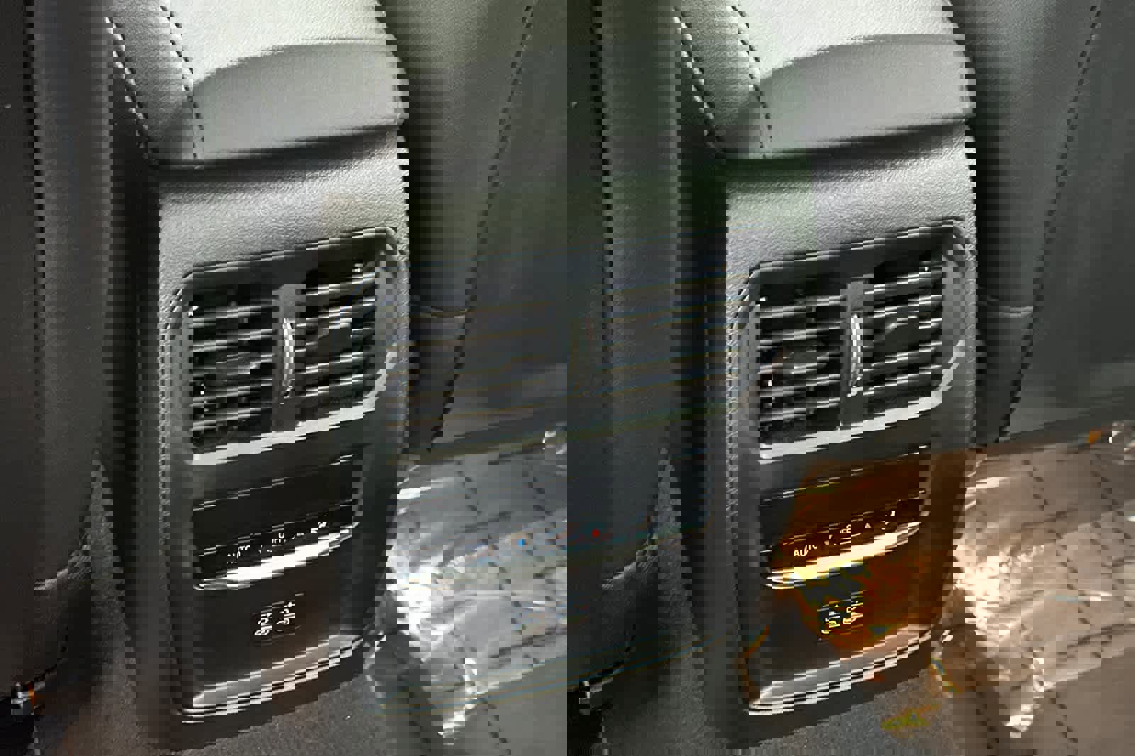 Used 2024 BMW M340i xDrive w/ Premium Package image 14