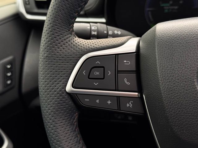 Used 2025 Toyota Sienna Limited image 30