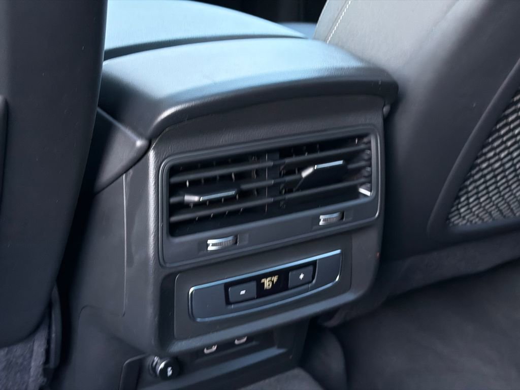 Used 2025 Audi Q7 3.0T Premium Plus image 21