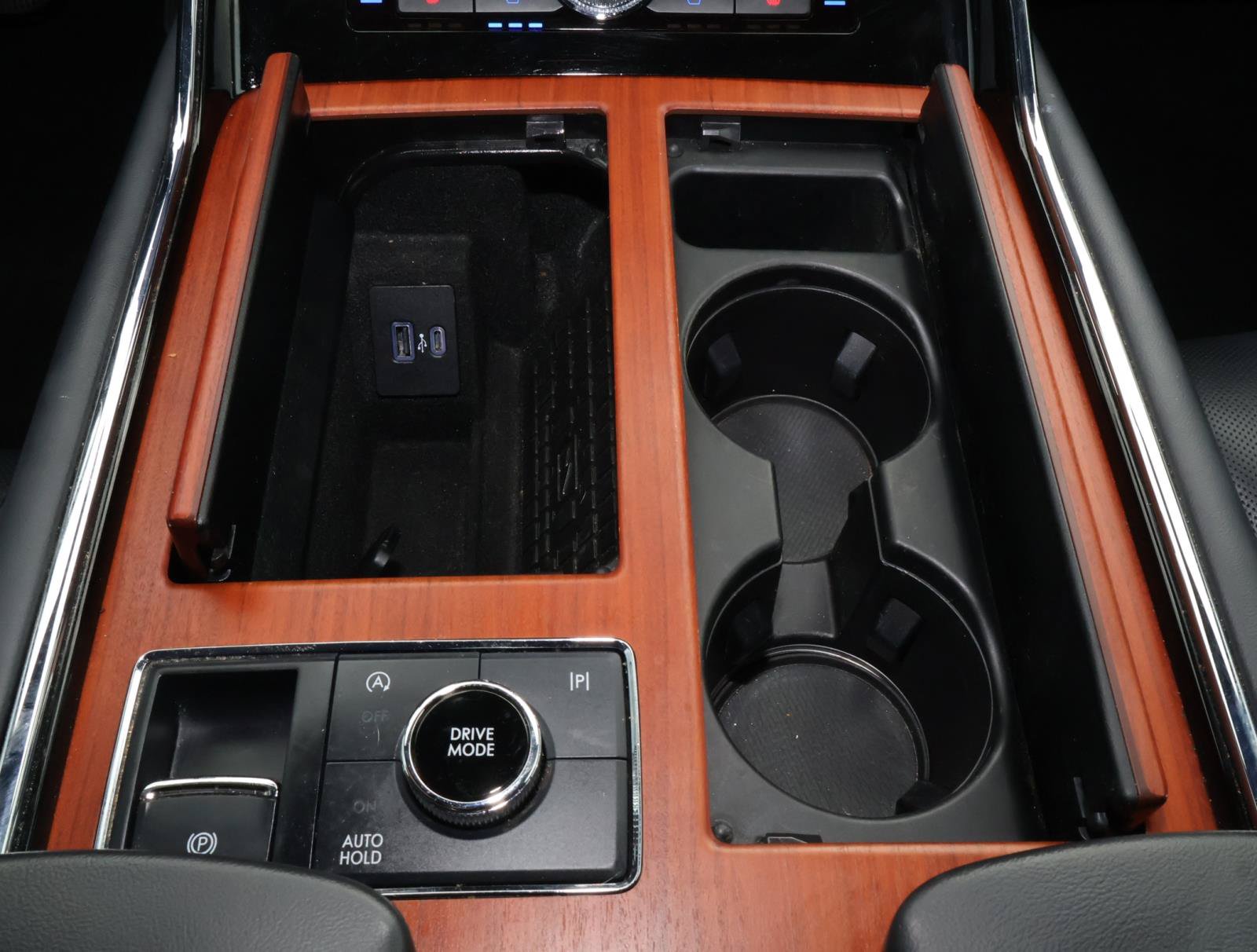 Used 2023 Lincoln Navigator Reserve RWD image 25