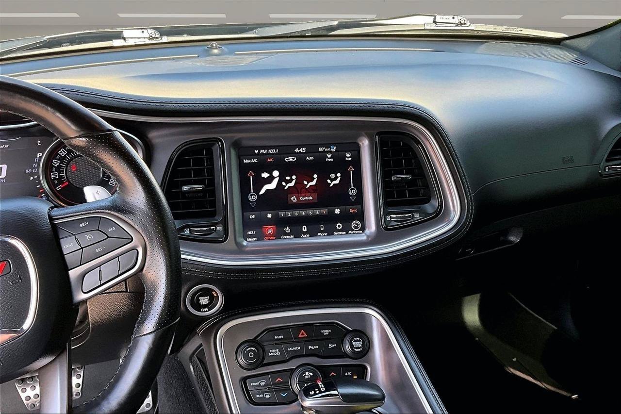 Used 2020 Dodge Challenger R/T Scat Pack RWD image 9