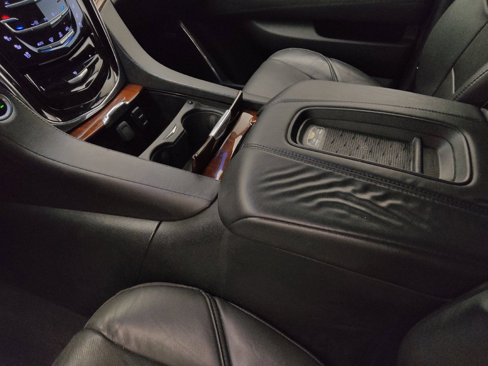 Used 2016 Cadillac Escalade ESV Premium AWD/4WD image 26