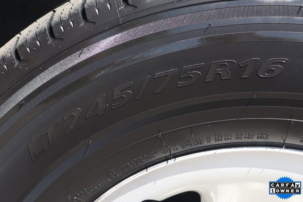 Used 2018 Chevrolet Express 3500 RWD image 29