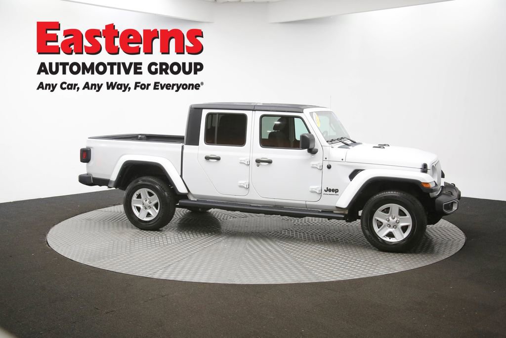 Used 2023 Jeep Gladiator Sport image 47