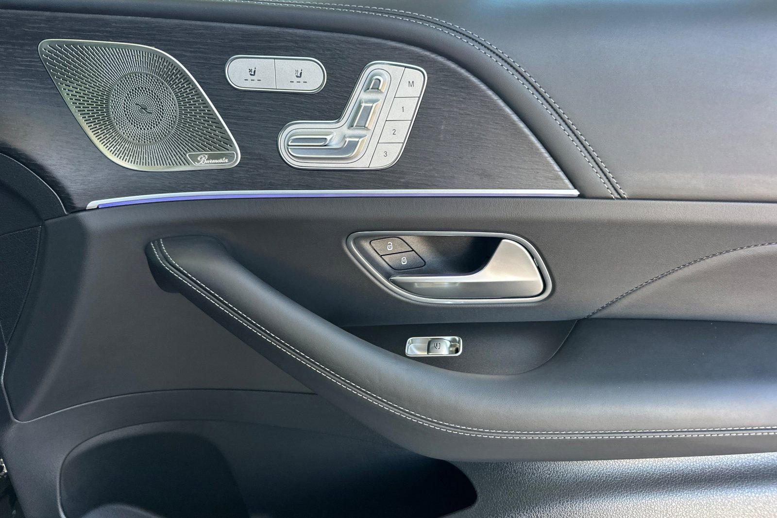 New 2026 Mercedes-Benz GLS 63 AMG 4MATIC image 32