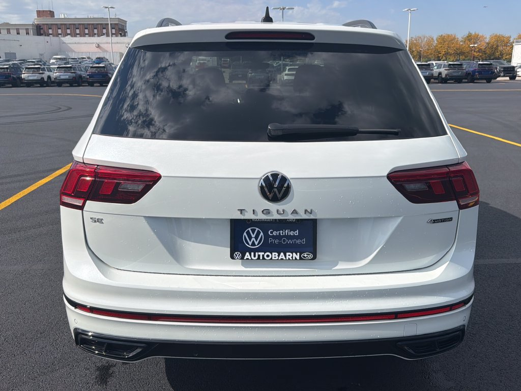 Certified 2024 Volkswagen Tiguan SE R-Line AWD/4WD image 5