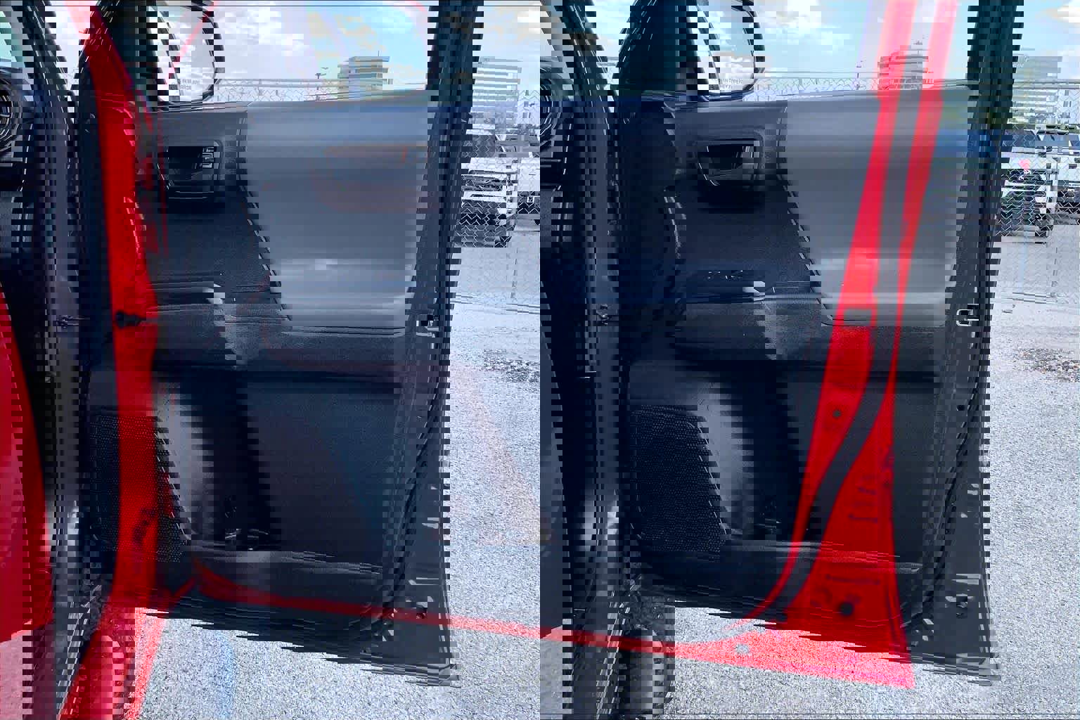 Used 2021 Toyota Tacoma SR w/ SR Convenience Package RWD image 21