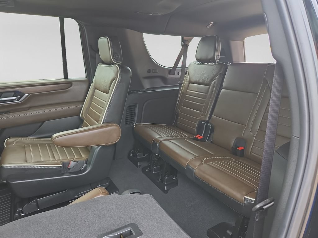 New 2026 GMC Yukon XL Denali Ultimate AWD/4WD image 40